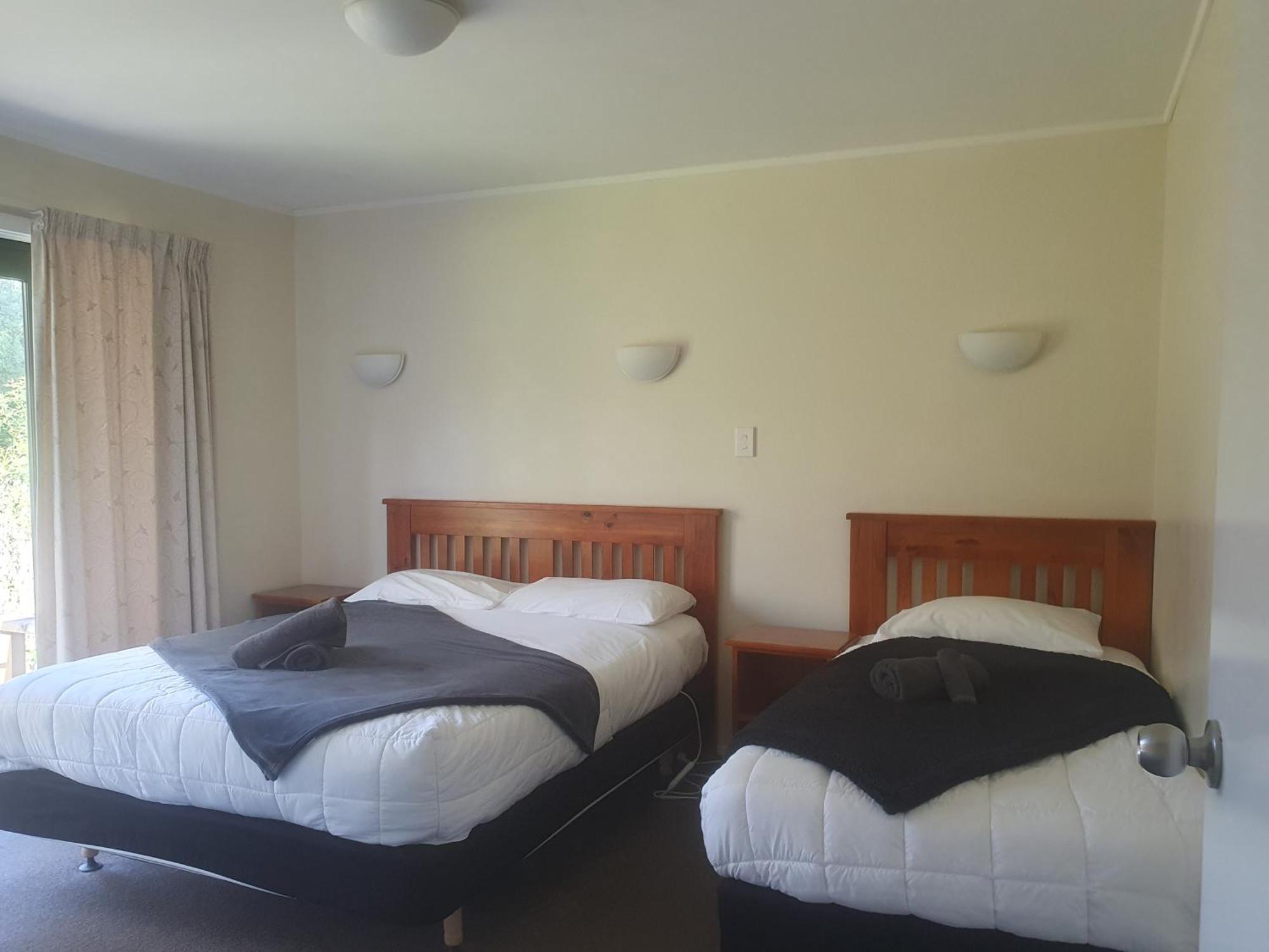 Geraldine Motels Bagian luar foto